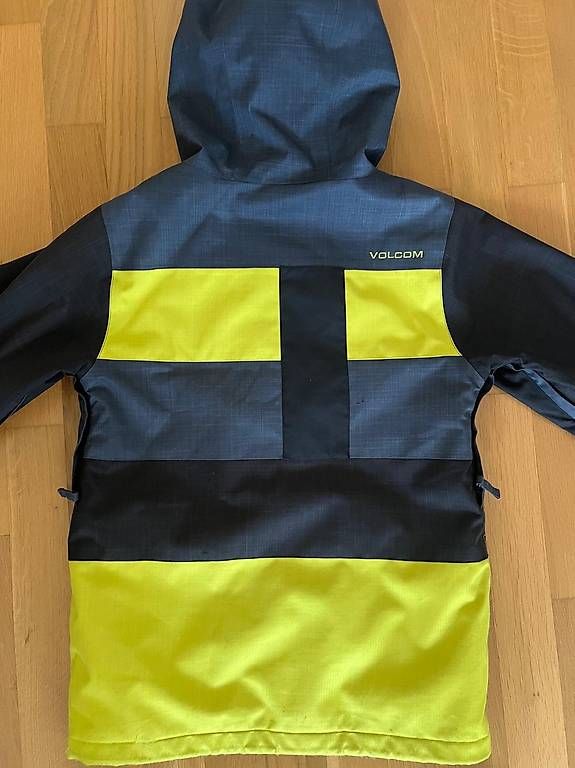 Vestes & Manteaux: Volcom Winterjacke  Kinder L (Regular)  – D'occasion à Horgen par jen_d9lr 3