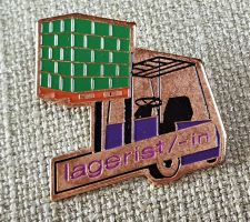 J800 - Pin Lagerist/in