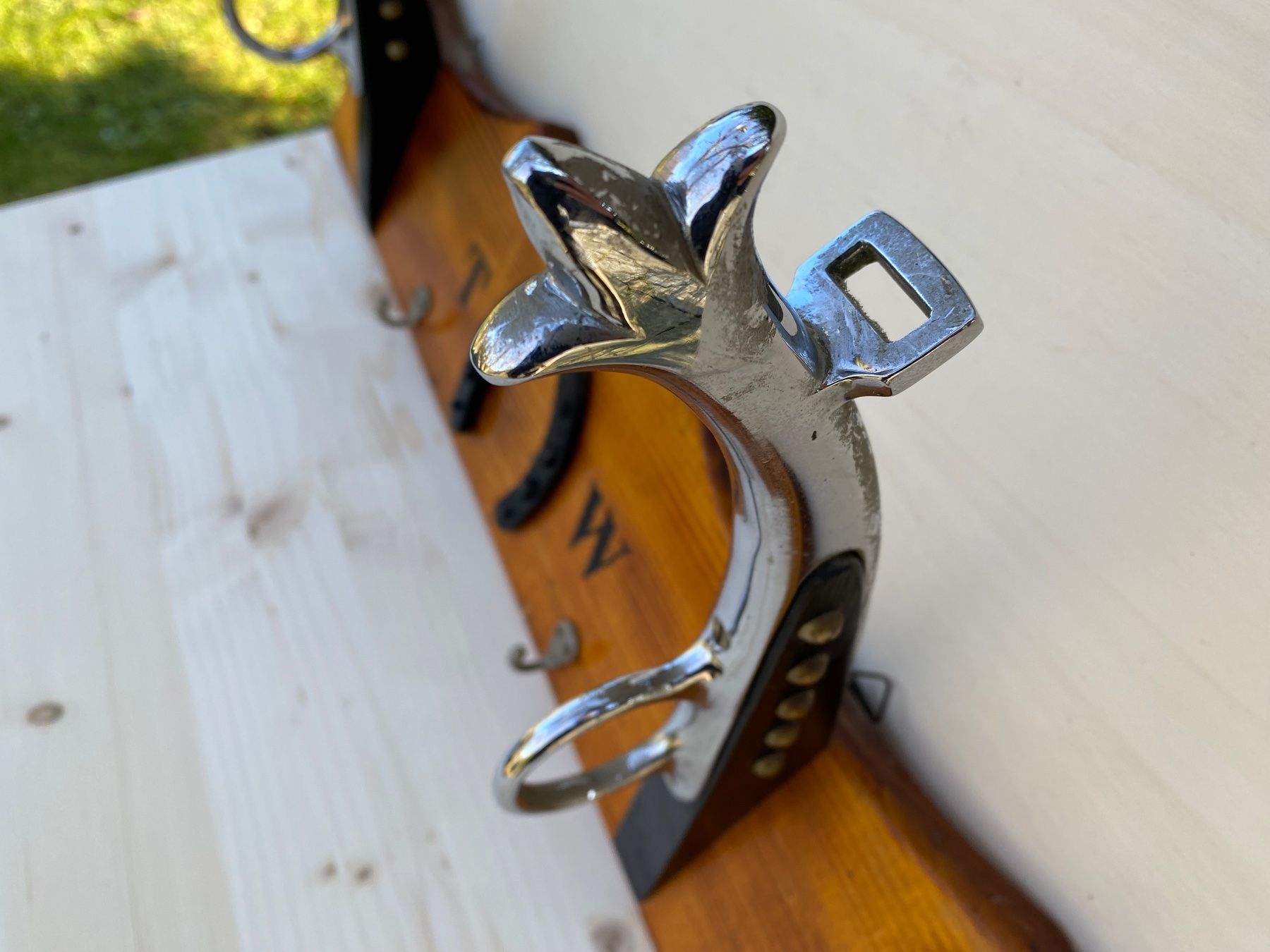 Carrozze: schöne Rösseler Garderobe mit Lilienspitzen – Usato da Feldbach venduto da Fea1 6