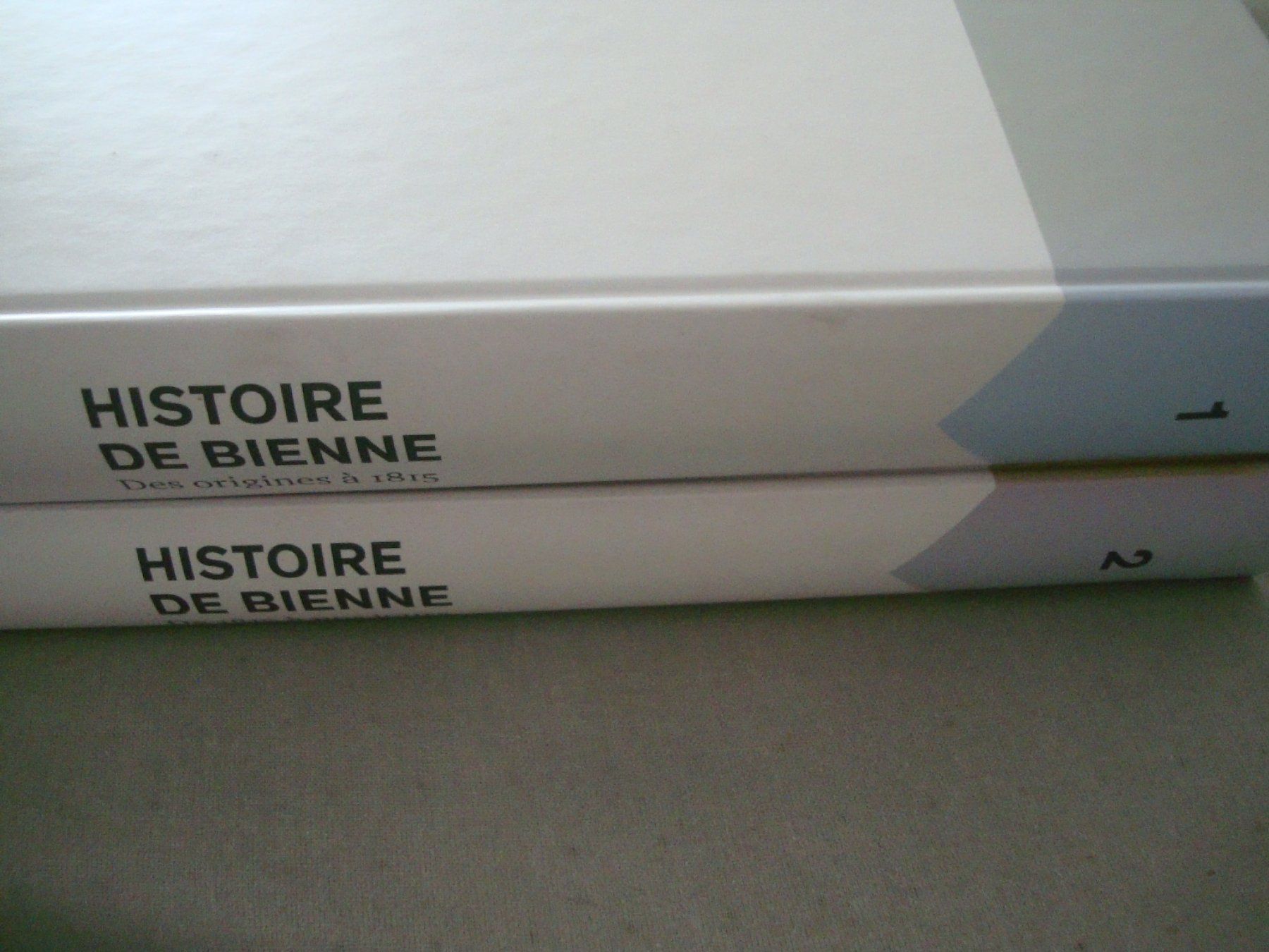 Libri: Buch - Histoire de Bienne - Band 1 und 2 - 2013 – Nuovo (secondo la descrizione) da Neuenegg venduto da flohcante 1