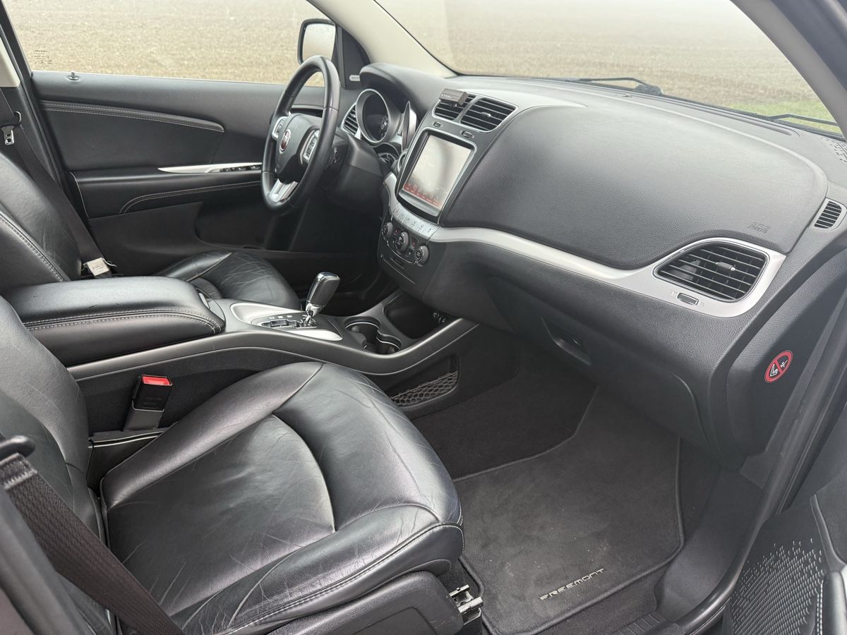 Fiat Automobili: FIAT Freemont 2.0 MJ Lounge AWD Automat – Usato da Zürich venduto da haroun11 7