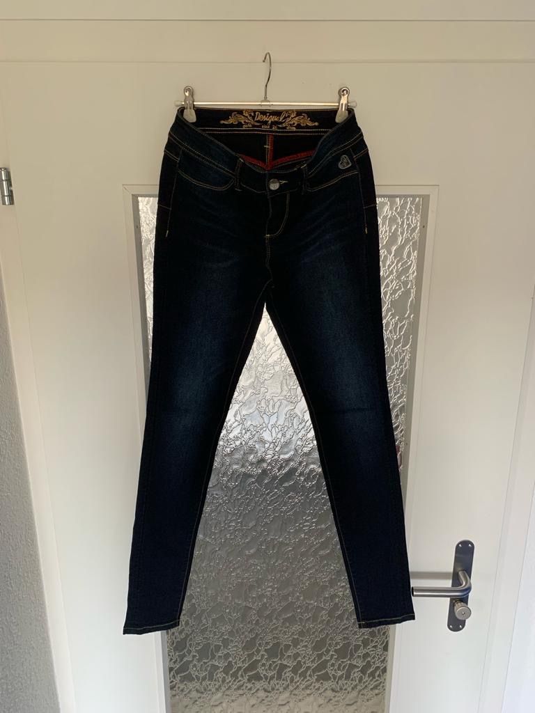 Desigual Jeans: Desigual-Jeans – Neu (gemäss Beschreibung) aus Niedergösgen von 7591