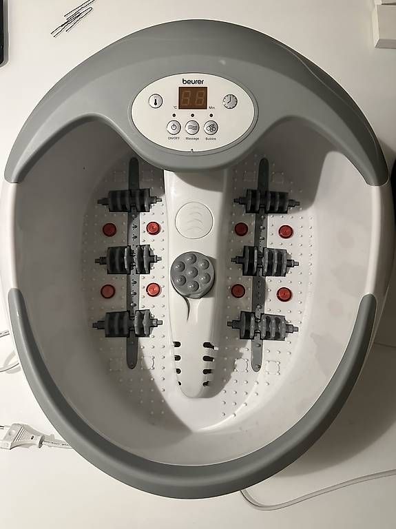 Pedicure: Beurer Fussbad Gerät %%% – Usato da Muttenz venduto da anna123