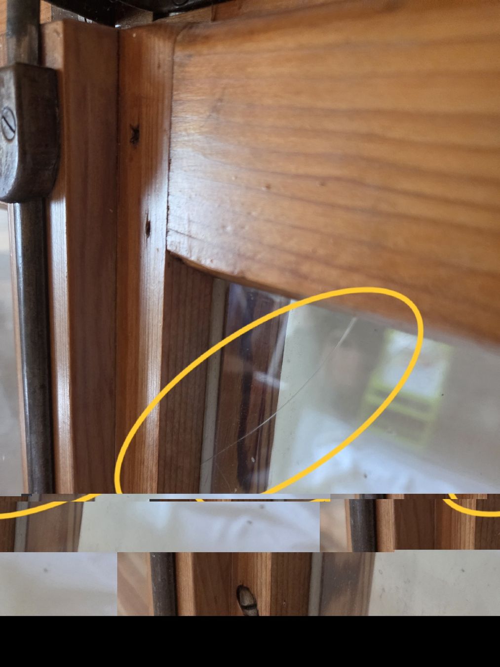 Fenster: Holzfenster mit Sprossen – Defekt aus Unterschächen von Fixu86 1