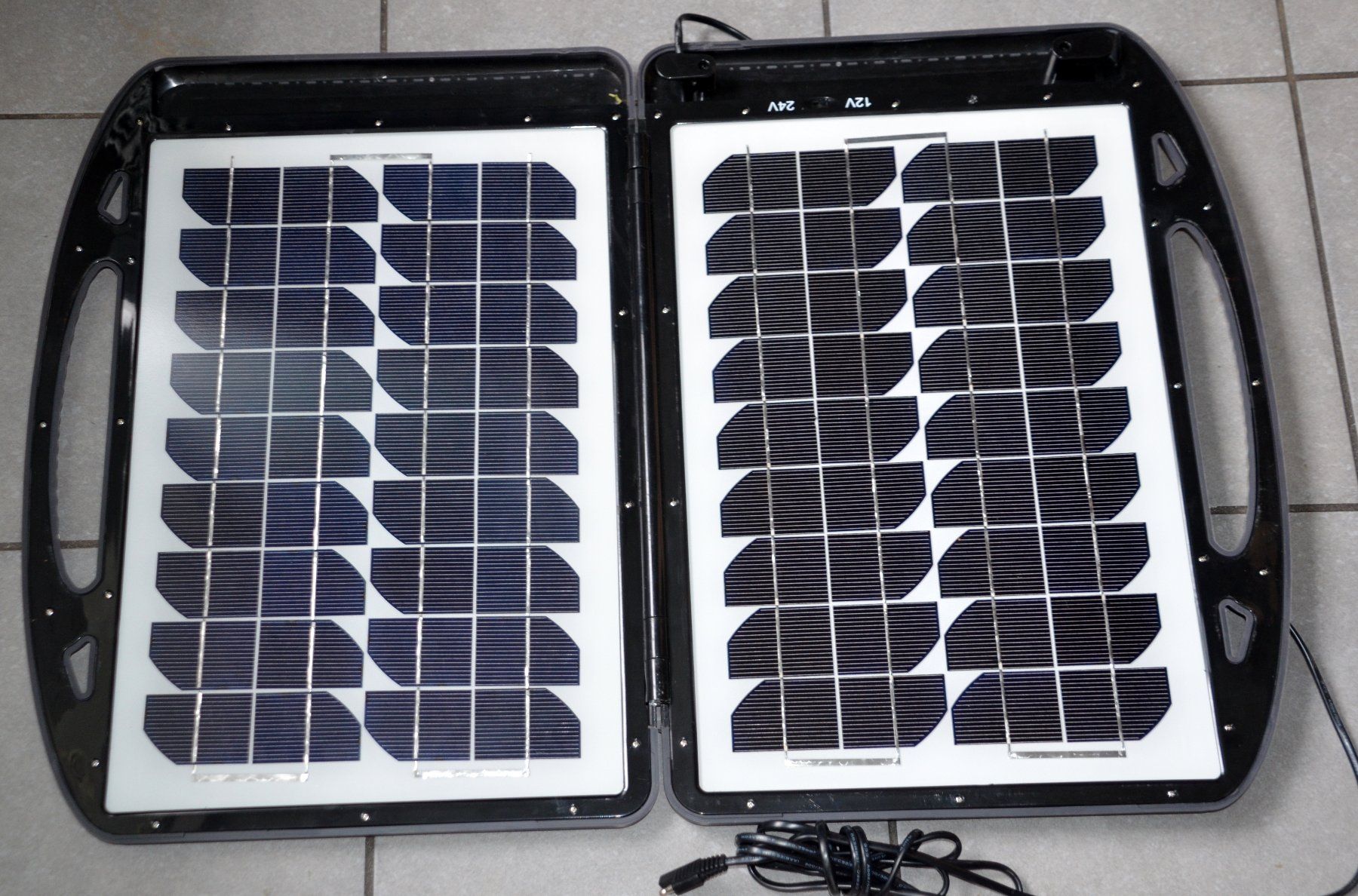 Dispositivi a energia solare: Topray Solar 12V 24V 30W – Usato da Collonges venduto da arashee 3
