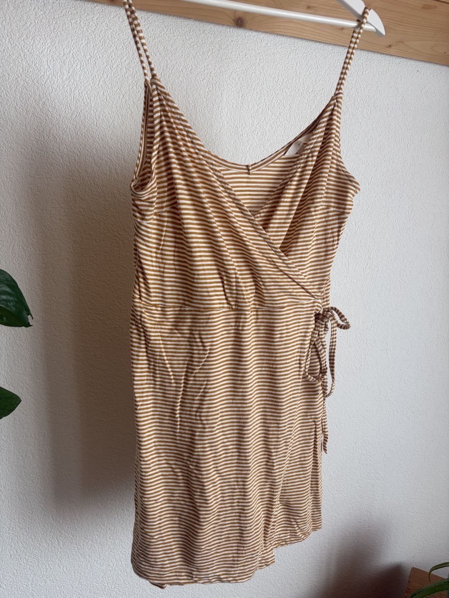 H&M Robes: Sommerkleid – D'occasion à Rüderswil par dariasophialuisa