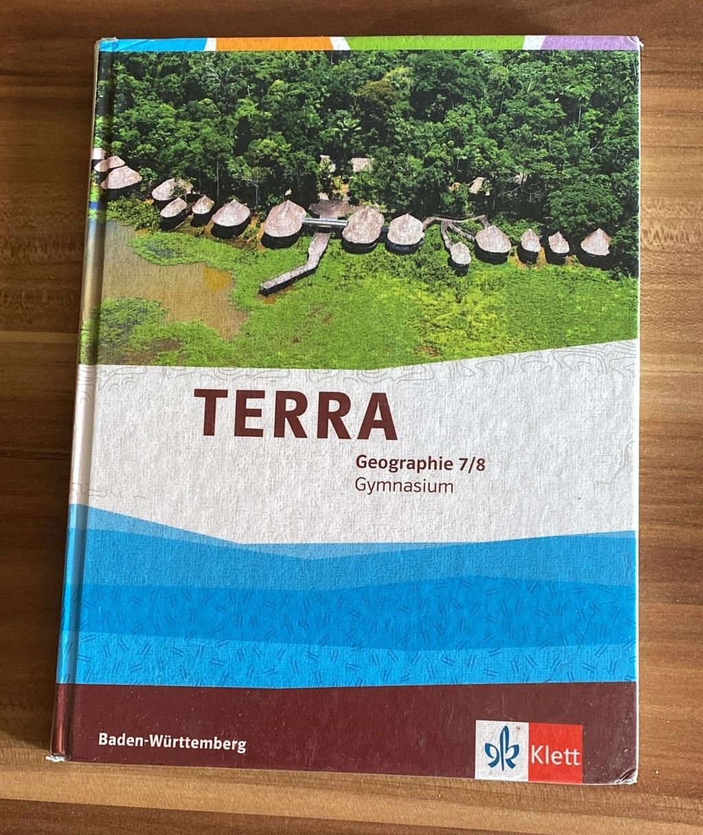 Libri: Terra Geographie 7/8 von Klett – Usato da Wagenhausen venduto da M.Sieg
