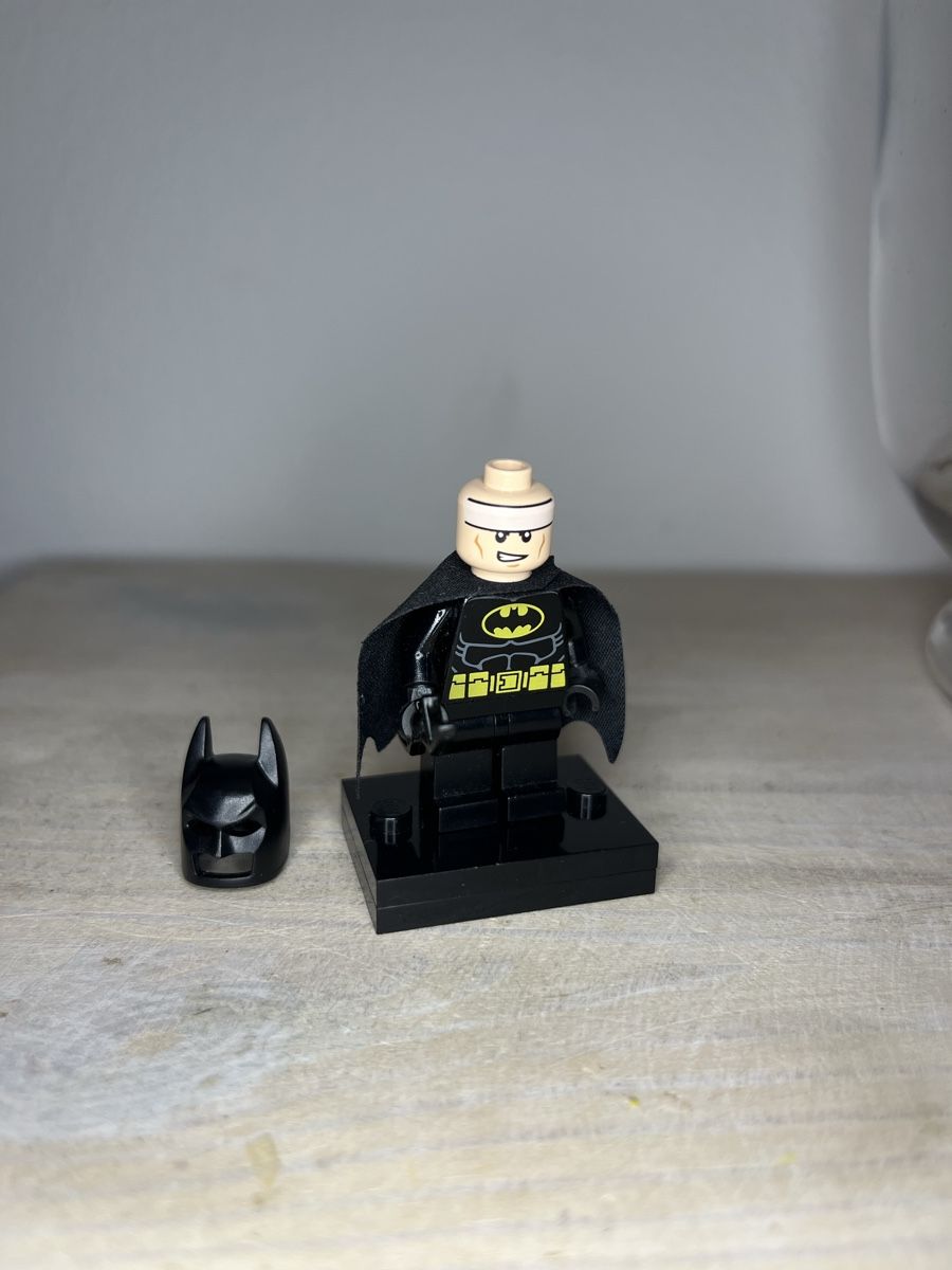 Lego Statuette: Lego Minifigur Batman  – Usato da Riehen venduto da art_c76v 3