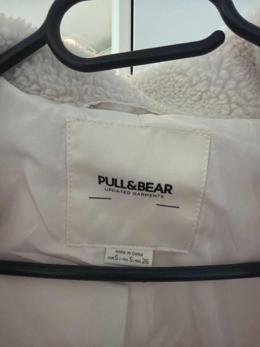 Pull&Bear Giacche: Felljacke Weiss von Pull&Bear, Grösse S – Nuovo (secondo la descrizione) da Hägendorf venduto da fufj11 2