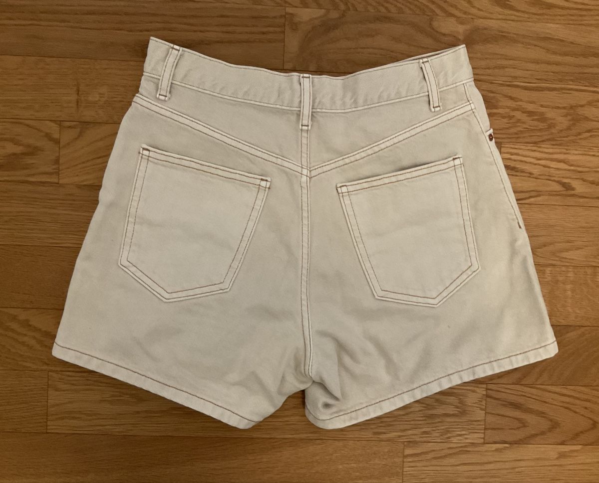 Mango Pantaloni: Mango Shorts beige – Nuovo (secondo la descrizione) da Weiach venduto da deb_7zrg 1