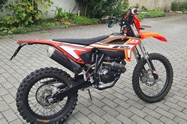 VENDO BETA RR 125 4T  11KW  (16 ANNI)