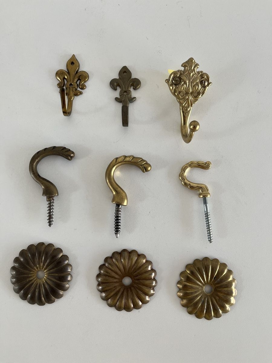 Eisenwaren: 6 Stk. div. Haken aus Metall – Gebraucht aus Wetzikon ZH von seli03
