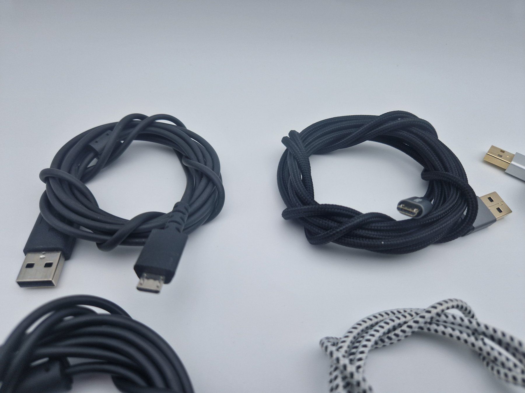 Cavi: 6x Cable Micro USB De Qualité Comme Neuf – Usato da Rochefort venduto da Arkaik_FH_CH 3