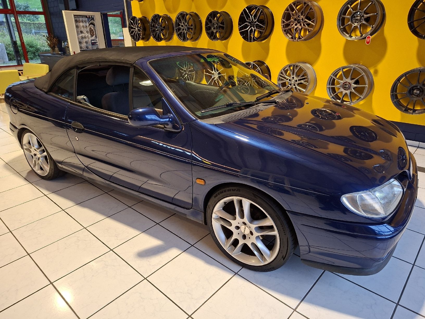 Renault Automobili: Renault Megane Cabriolet 1,6 – Usato da Thun venduto da Joe_87 2