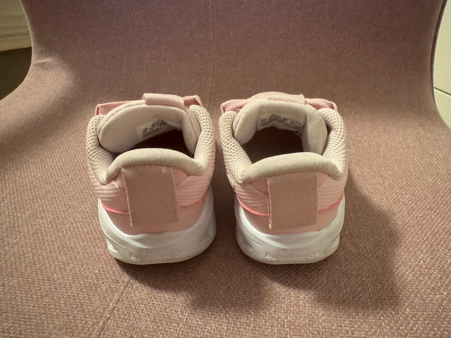 Nike Scarpe per ragazze: Nike Turnschuhe Gr. 25 rosa – Usato da Emmen venduto da mir14 2