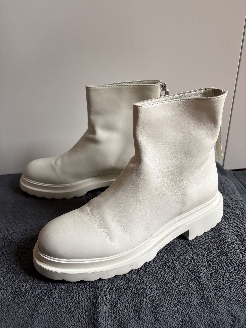 Brunello Cucinelli Scarpe da donna: Brunello Designer Stiefel Gr. 40/41 – Nuovo (secondo la descrizione) da Luzern venduto da luzern.secondhand