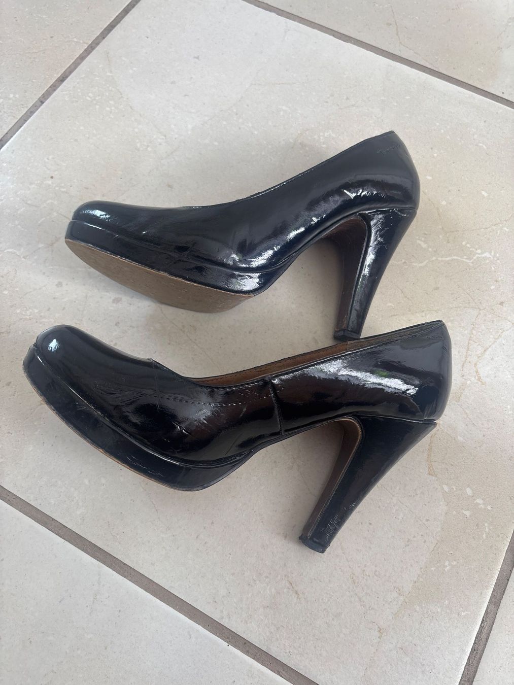 Tamaris Scarpe da donna: Tamaris Damen Pumps Schwarz Gr. 38 – Usato da Pfaffhausen venduto da frickda 3