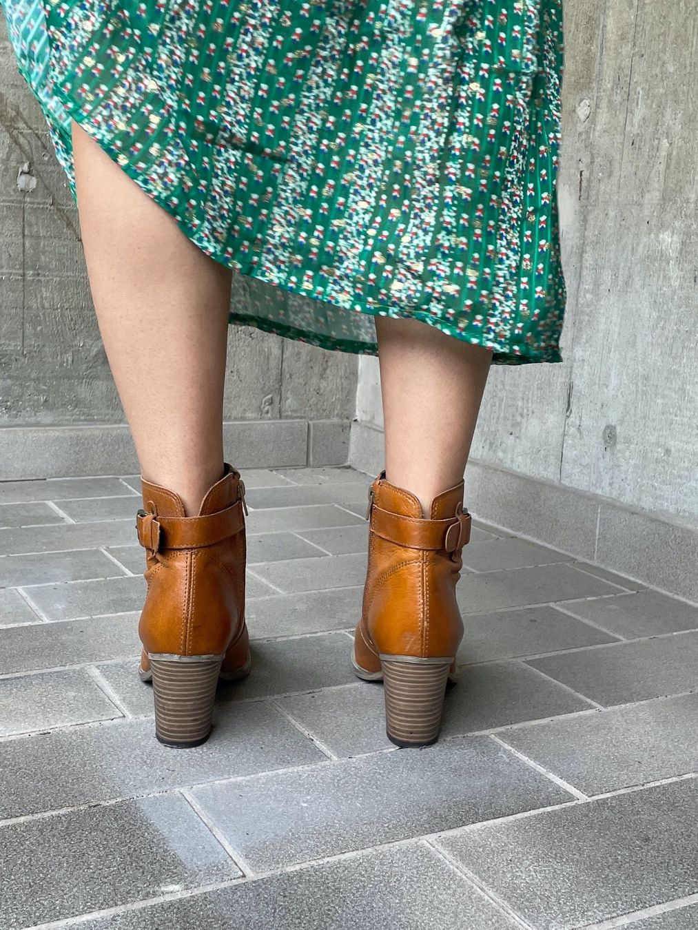 Scarpe da donna: Bottines en cuir – Usato da Martigny venduto da Lea_lucci 4