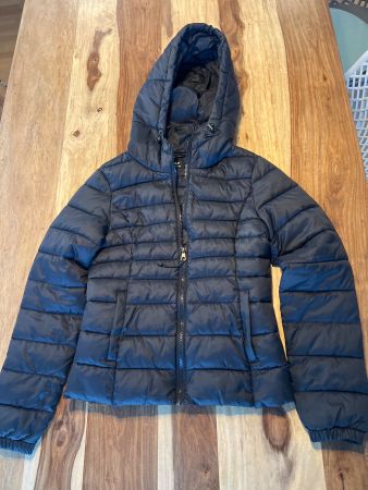 Übergangsjacke von ONLY, Grösse XS.