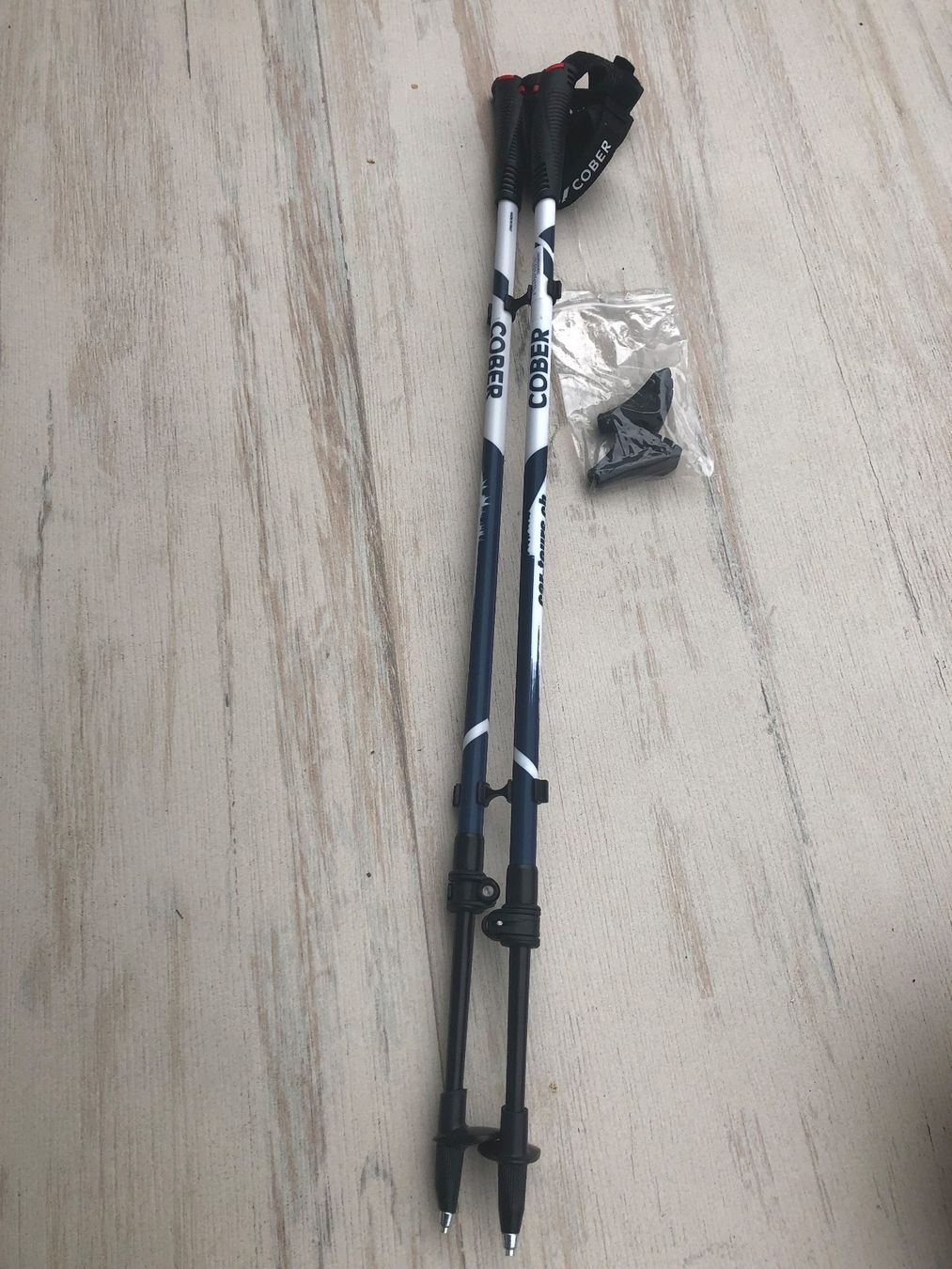 Wanderstöcke: Nordic-Walking Stöcke – Neu und originalverpackt aus Winterthur von