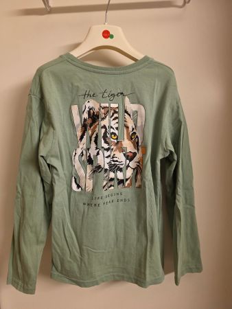 grünes T-Shirt mit Tigermotiv, Gr. 140