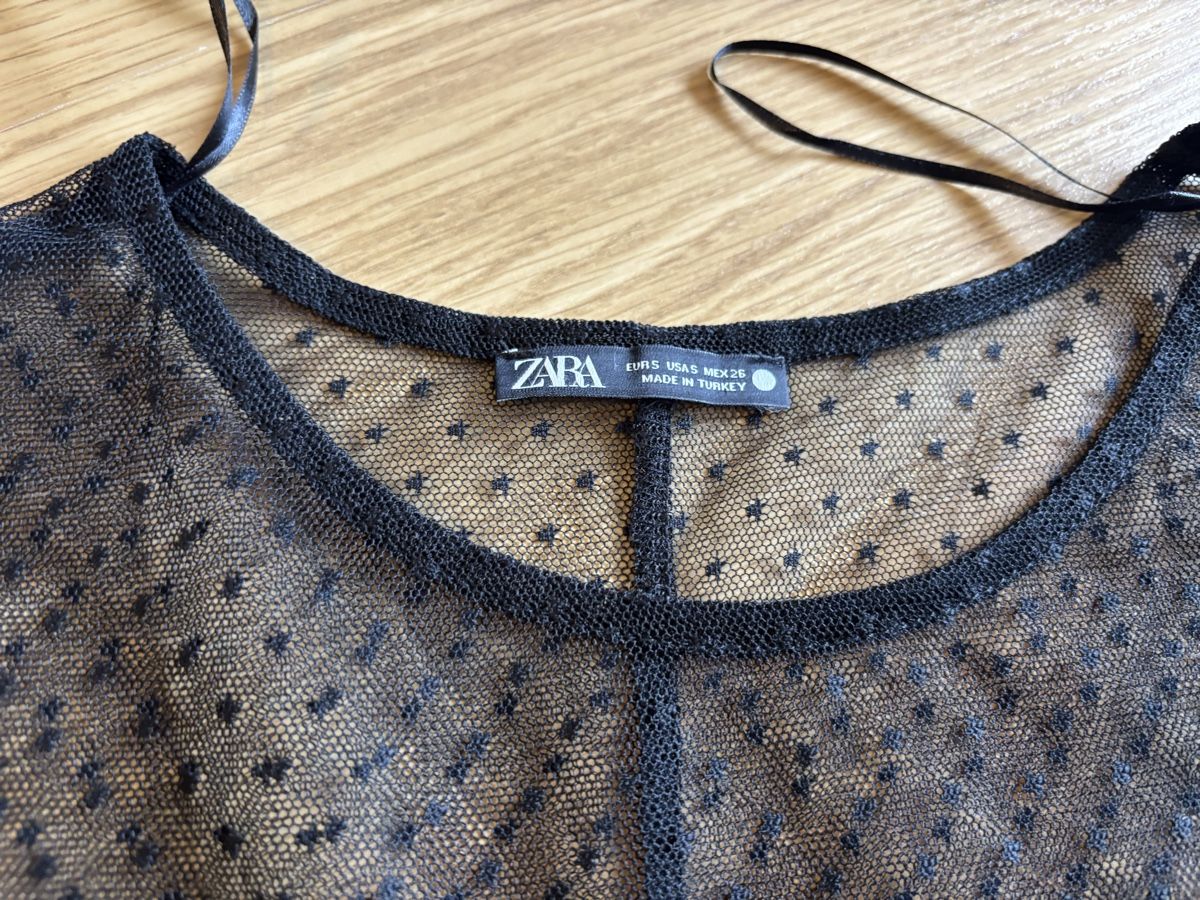 Zara Blusen: Zara Top, schwarz, Mesh, getupft – Gebraucht aus Baden von Tiffany6878 2