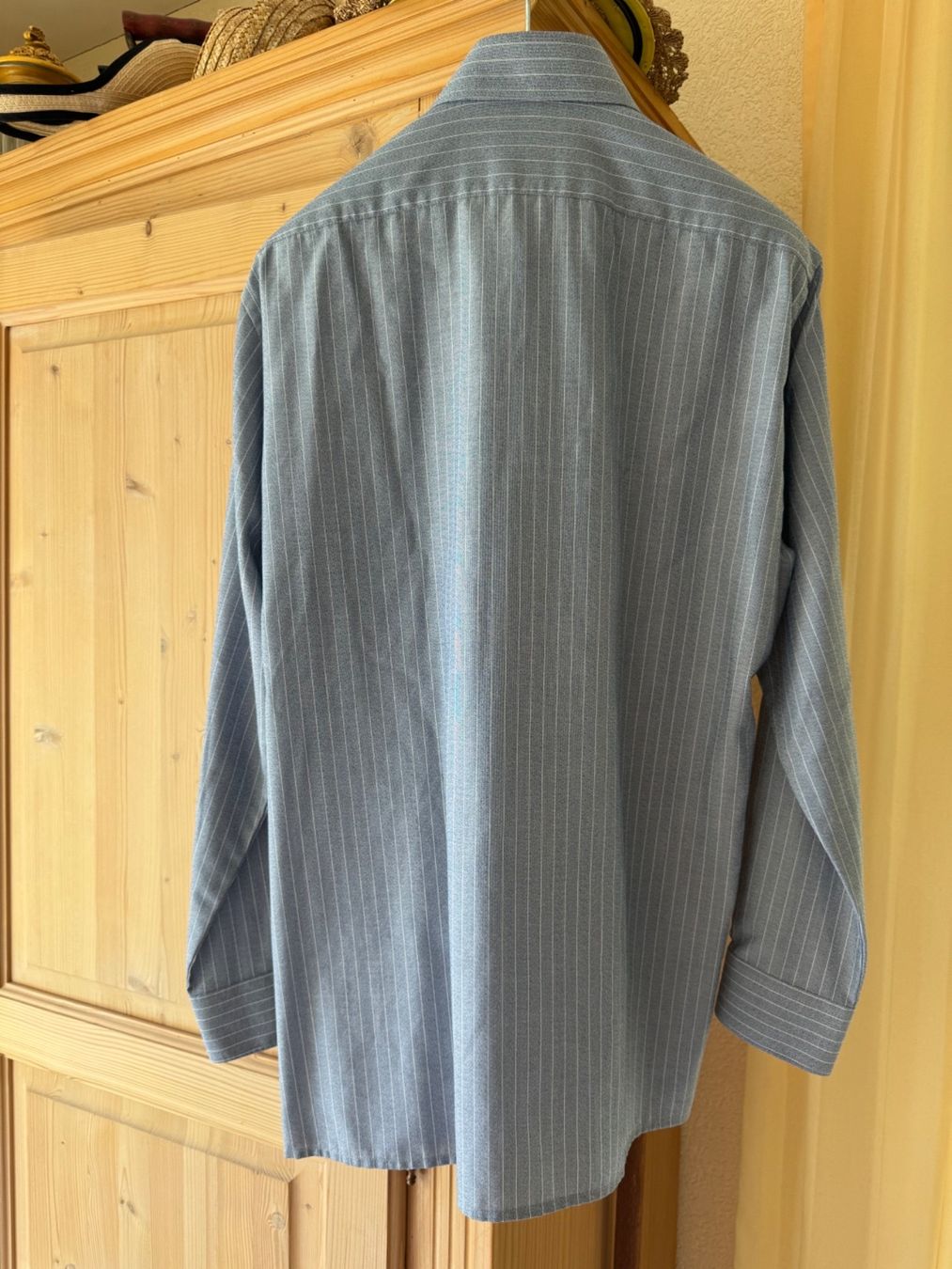 Camicie: Olymp Hemd modern fit Größe 42 – Usato da Trélex venduto da stripedthrift 1
