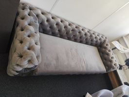 Chesterfield Sofa, Samt Grau, Top Zustand, Muss Weg!