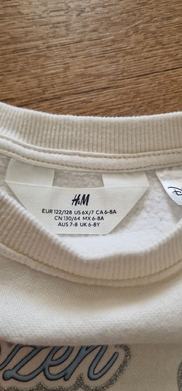 H&M Pullover & Sweatshirts: Elsa pullover 122 – Gebraucht aus Emmenbrücke von Nadmorebiti 1