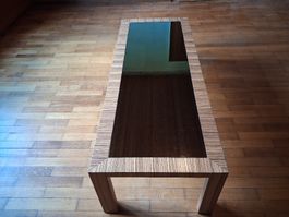 Couchtisch, furniert mit Glaseinlage