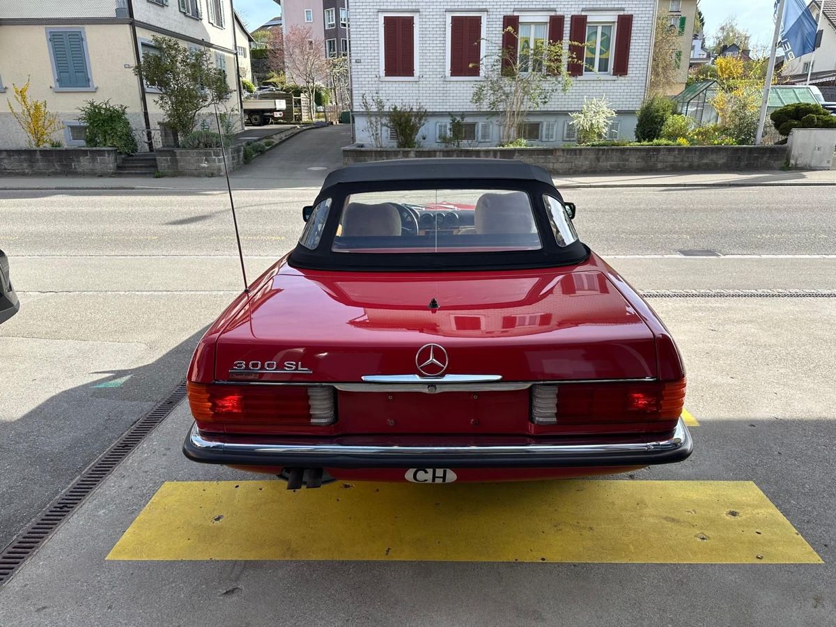 Mercedes-Benz Autos: Mercedes Benz SL300 – Gebraucht aus Winterthur von rid_5mf5 2