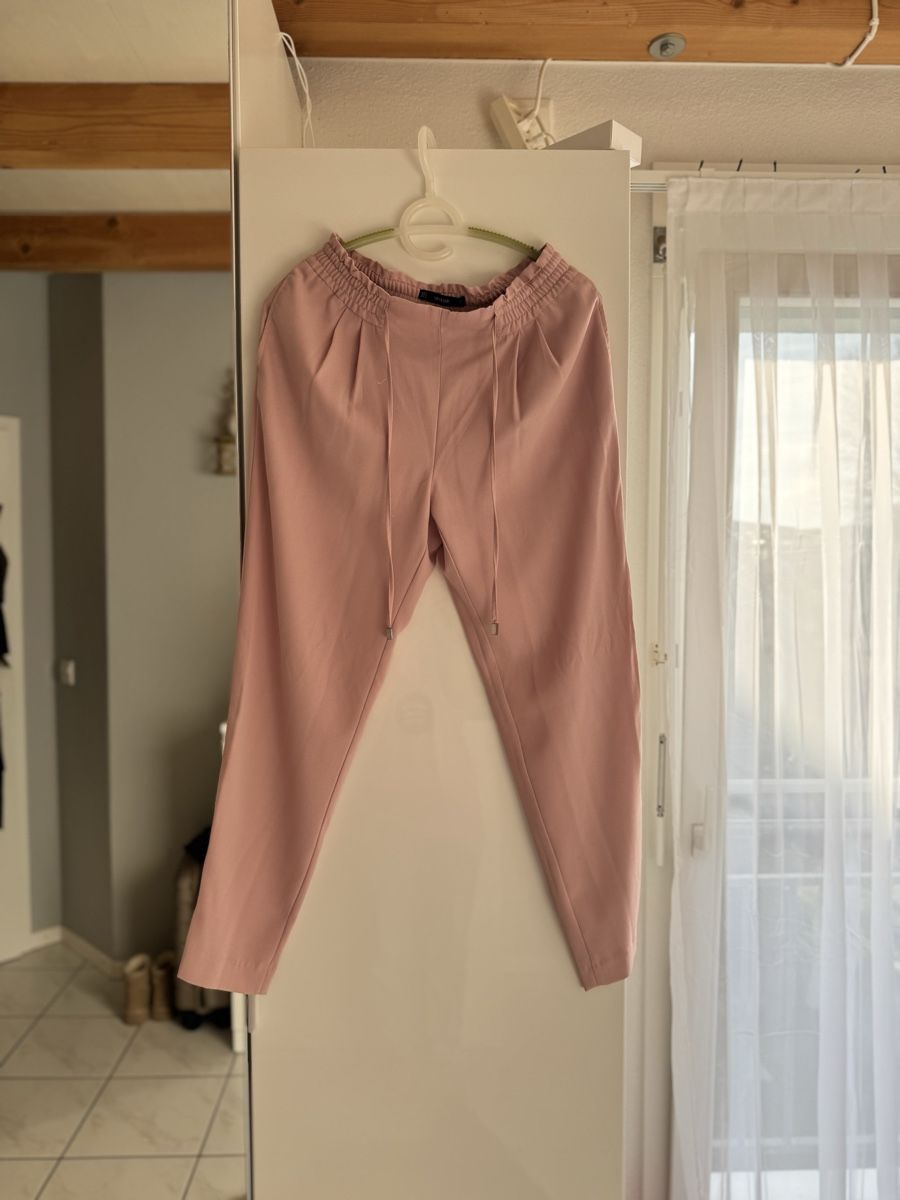 Zara Pantaloni: Stoffhose - Grösse S – Usato da Utzenstorf venduto da ana.hh