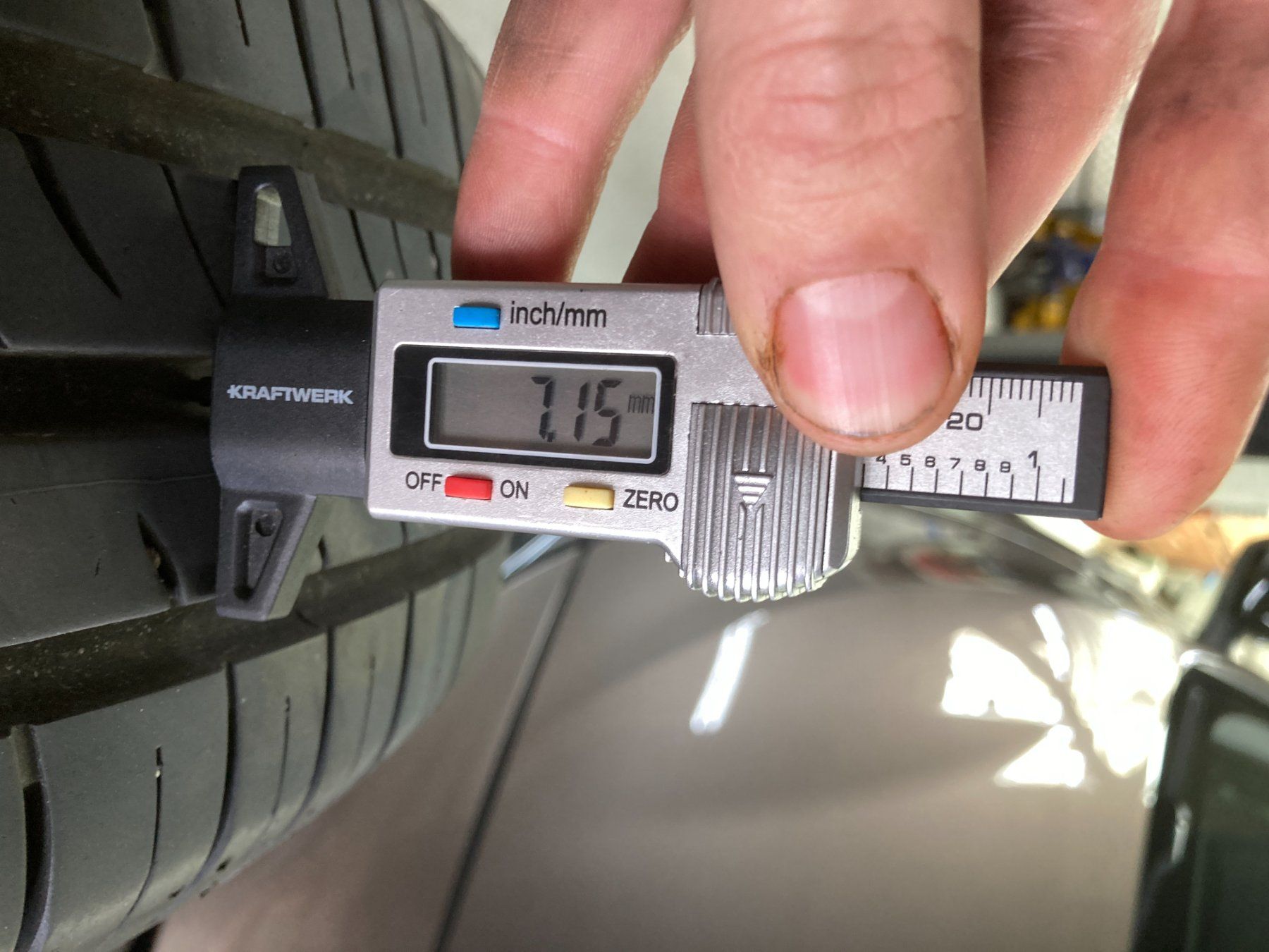 Pneus & Kompletträder: 185/65R15 Sommerpneu – Gebraucht aus Cham von WB2223 6