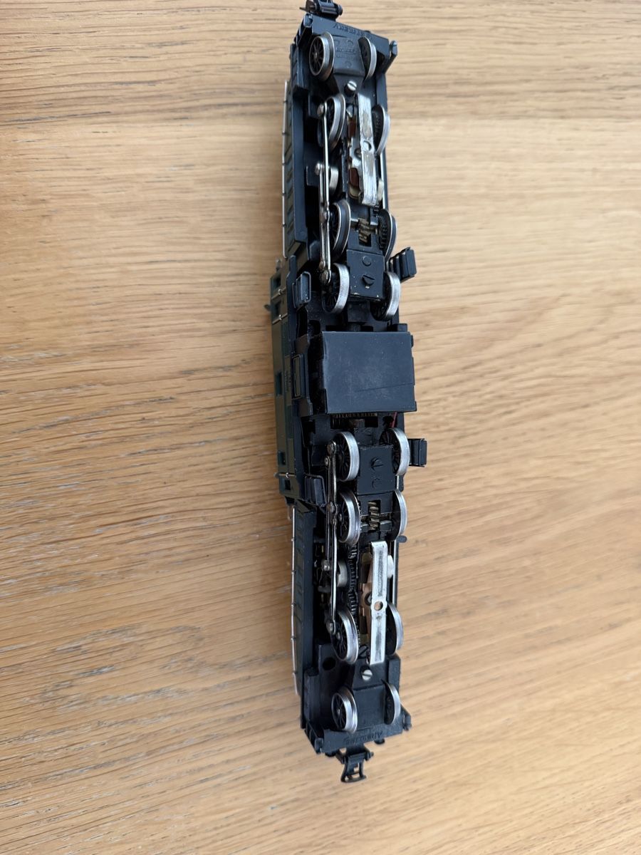 Märklin Modellini di ferrovie: Märklin 3015 Krokodil ohne Verpackung – Usato da Schaffhausen venduto da KellerJuerg