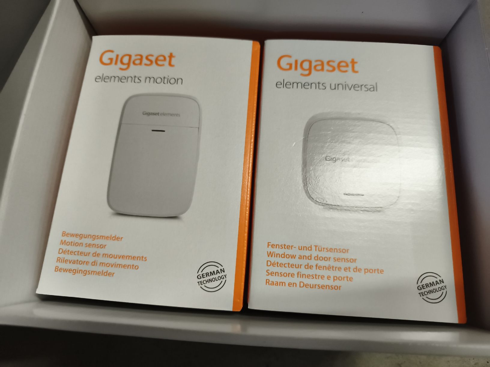 Gigaset Sistemi d'allarme: Gigaset Homecoming Pack Alarmanlage – Nuovo (secondo la descrizione) da Bischofszell venduto da Froggystest