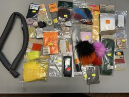 Diverses Fliegenbindematerial