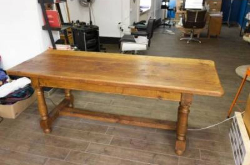 Tavoli: Table en bois massif – Usato da Le Landeron venduto da Malaxx 2