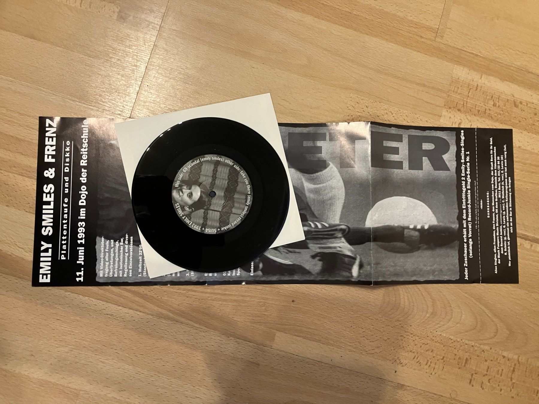 Schallplatten: Emily Smiles – Gebraucht aus Aarwangen von Jukebox3 3