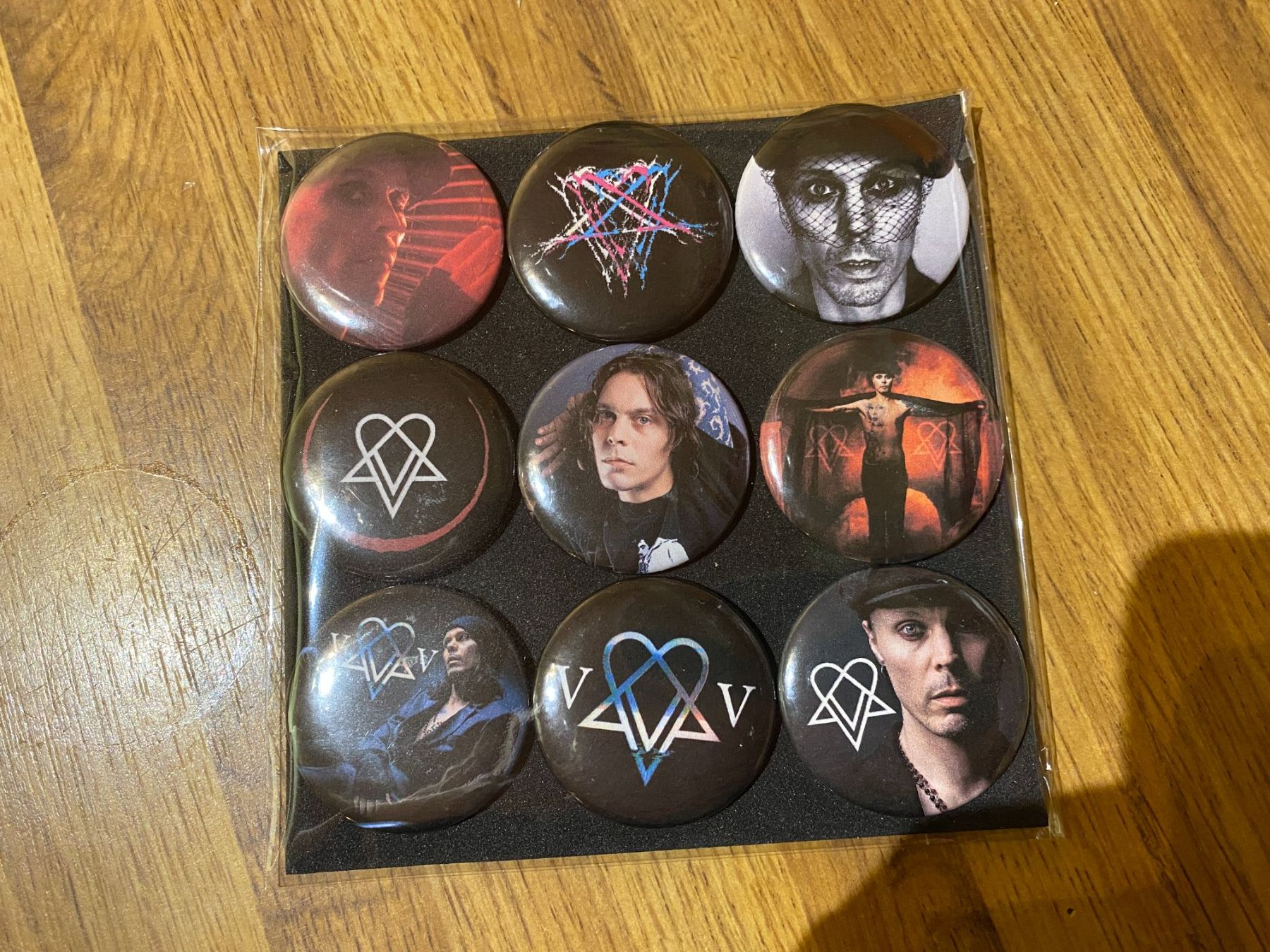 Calamite: HIM Ville Valo - Magnete – Nuovo e nell'imballaggio originale da Basel venduto da VinylLover68 1