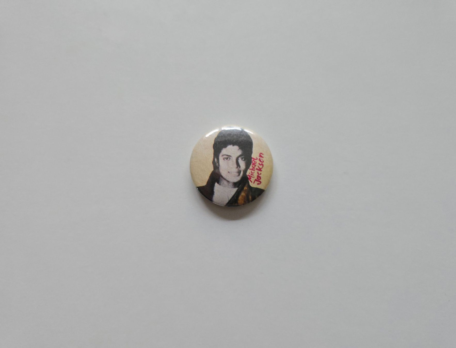 Placchette & Badge: Alter Pin Michael Jackson – Usato da Dättlikon venduto da Wundertuete_