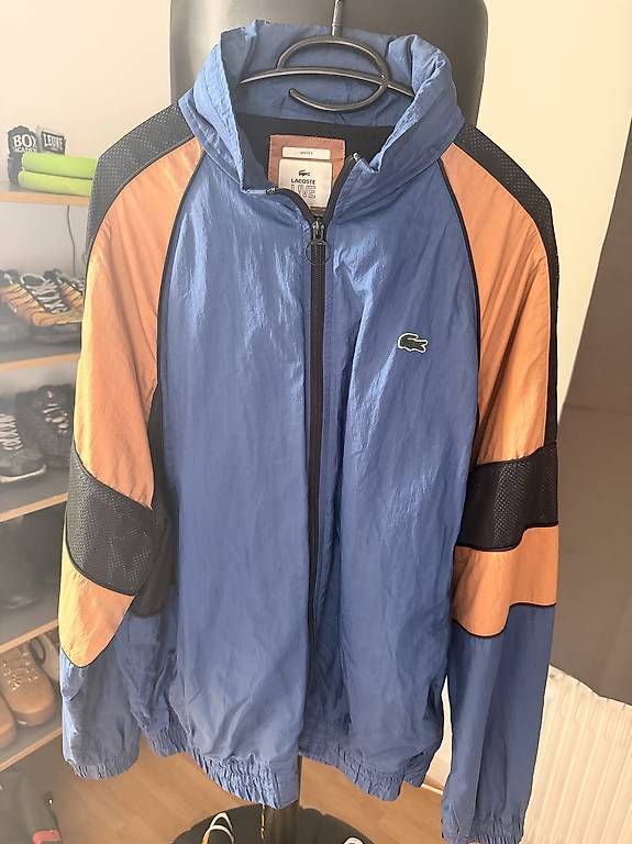 Vestes: LACOSTE LIVE WINDBREAKER – D'occasion à Gümligen par dav_s5rr