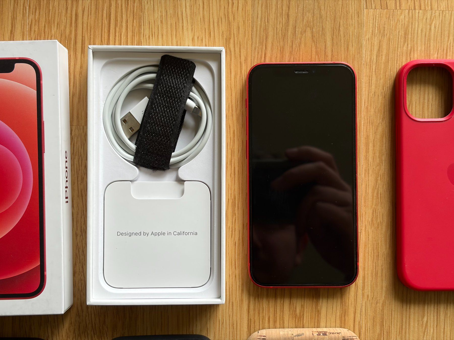 Apple Telefoni cellulari / Smartphones: Apple iPhone 12 mini 64 GB (PRODUCT)RED – Usato da Zürich venduto da greg_richrd 2