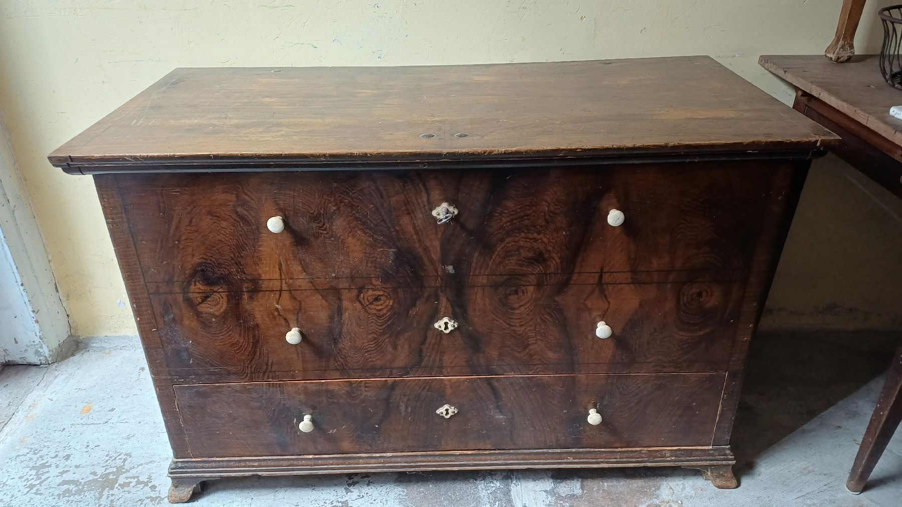 Cassapanche: Biedermeier Truhe m. Schublade – Usato da Flawil venduto da Naphtali