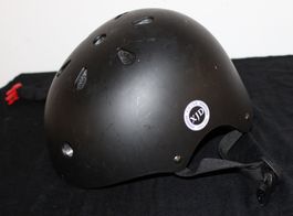 Kinderhelm von *XJD*
