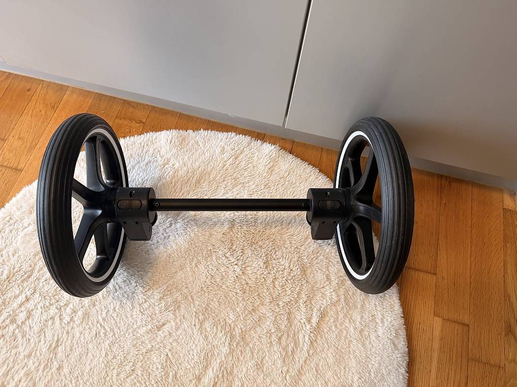 Cybex Carrozzine: Cybex Priam Vorderrad Set neu – Usato da Wetzikon ZH venduto da Em_Sa