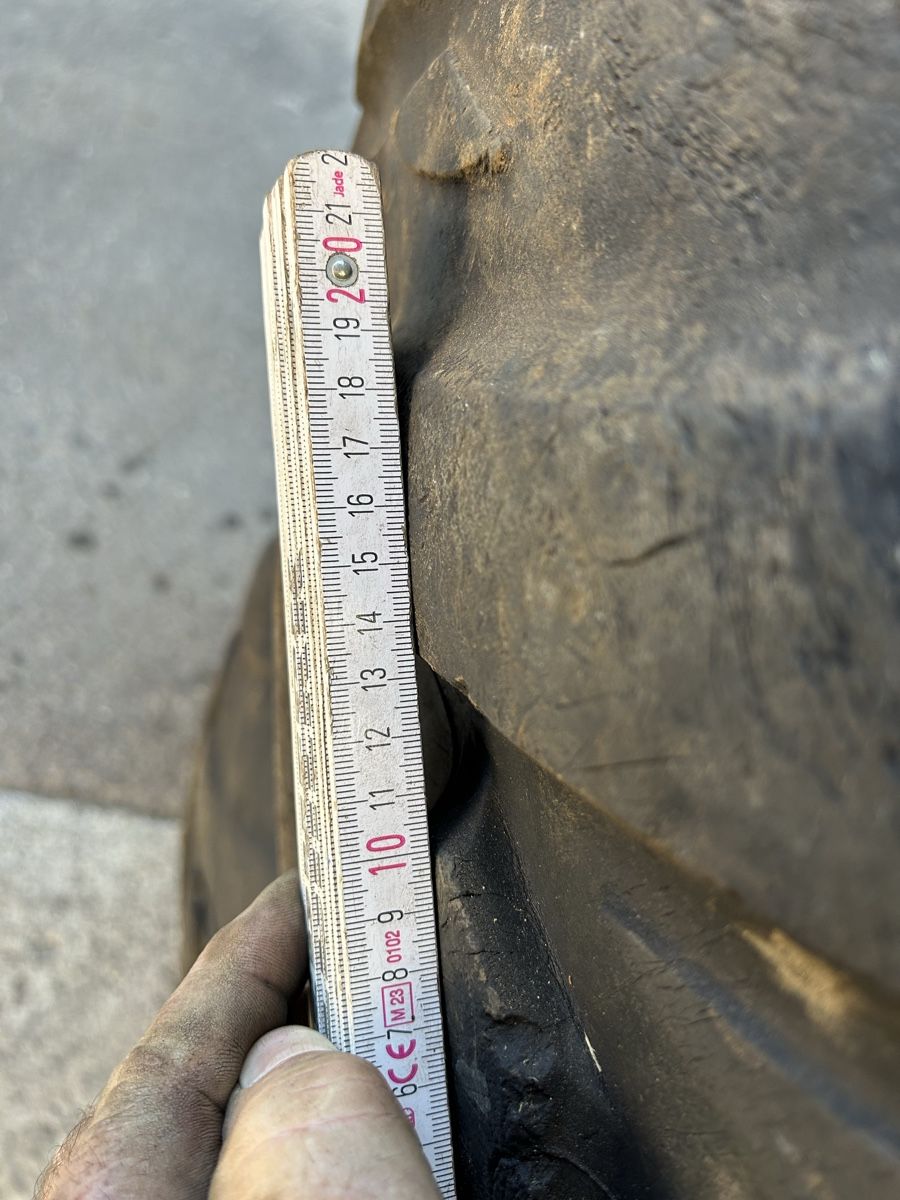 Pneumatici & Ruote complete: Traktor Pneu 520 / 60 / R28 – Usato da Gommiswald venduto da kl98 2
