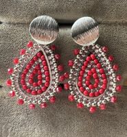 Perlohrringe  „Beaded Earrings“