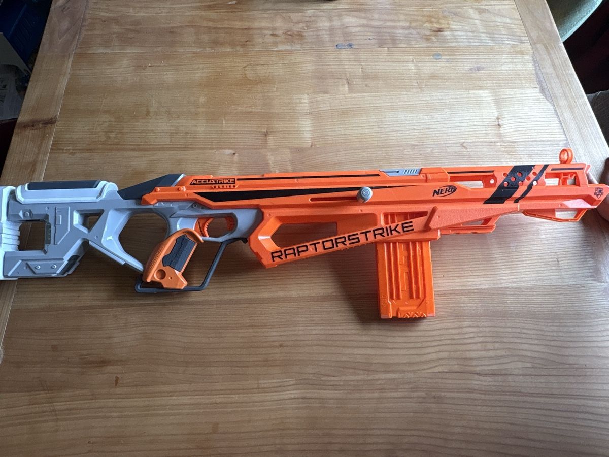 Nerf Giocattoli: Nerf Raptorstrike – Usato da Adliswil venduto da Birkenblatt08