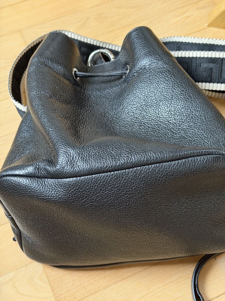 Hugo Boss Borse da donna: Hugo Boss Leder Tasche schwarz – Nuovo (secondo la descrizione) da Birsfelden venduto da Haex 5
