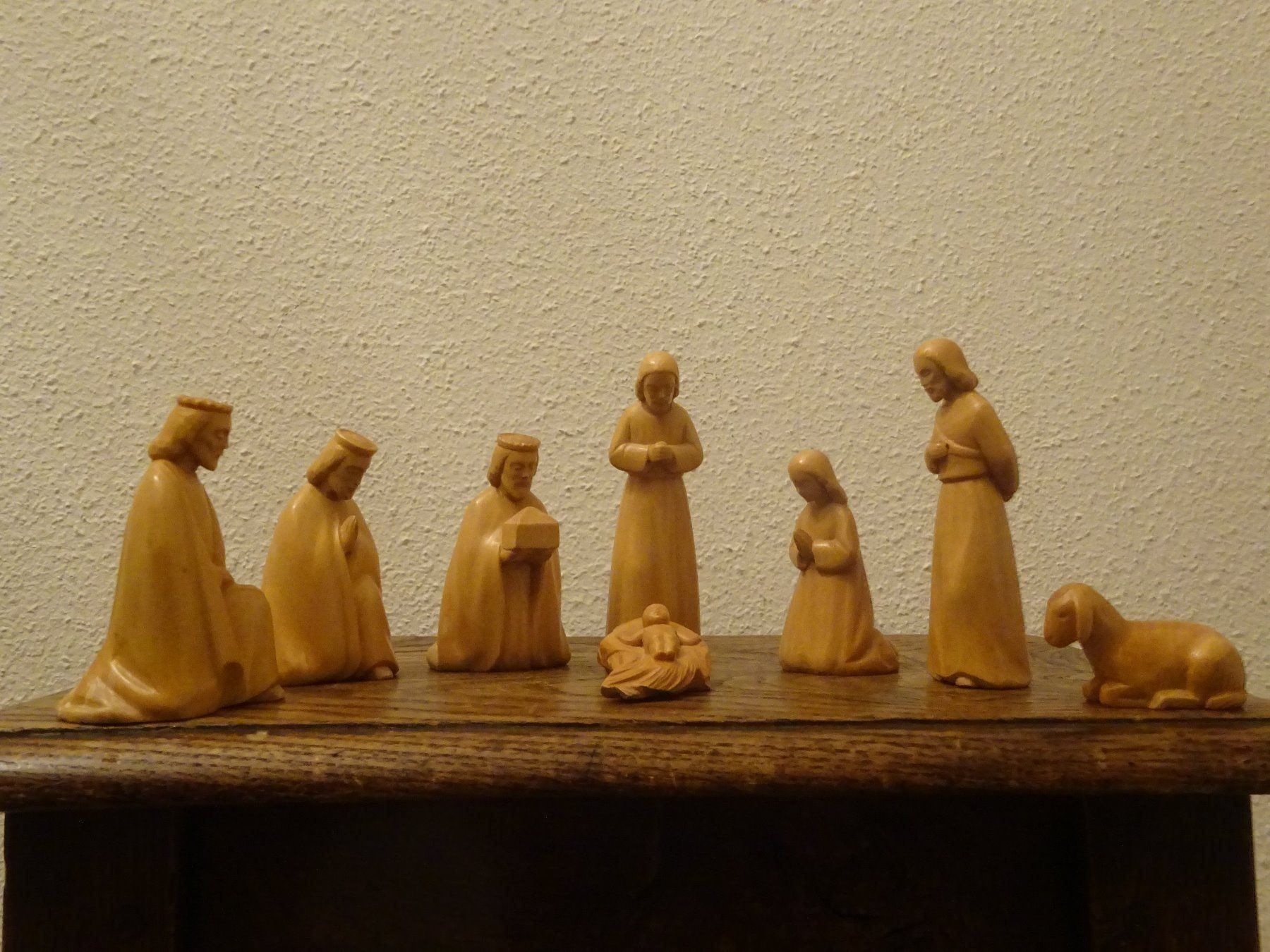 Statuette: Brienzer Krippe / Heimatwerk – Usato da Esslingen venduto da eintagammeer